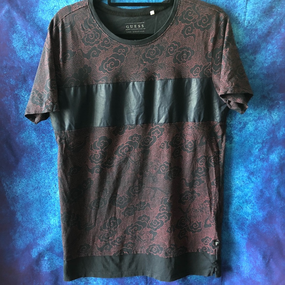 Guess Graphic Paisley Tee